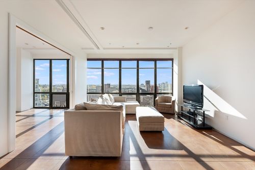 unit-5d-36 A St, Boston, MA, 02127-1870 | Card Image