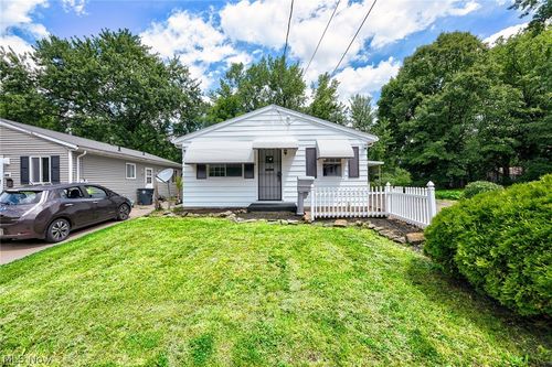 1163 Tonawanda Ave, Akron, OH, 44305-2648 | Card Image