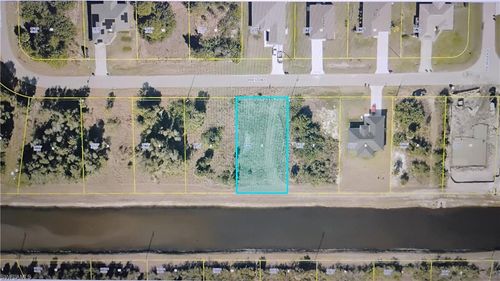 216 Preston St, LEHIGH ACRES, FL, 33974-3404 | Card Image