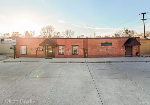 4621 & 4615 S Wayne Road, Wayne, MI, 48184 | Card Image