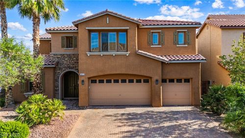 3913 San Esteban Ave, North Las Vegas, NV, 89084-2327 | Card Image