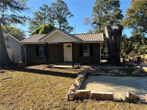 267 E Broad St, Newnan, GA, 30263-2093 | Card Image