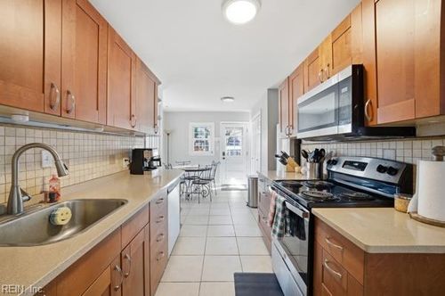 8113 Colin Dr, Norfolk, VA, 23518-2711 | Card Image