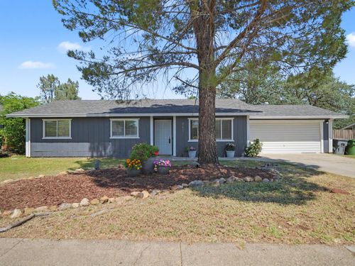 861 Redwood Boulevard, Redding, CA, 96003 | Card Image