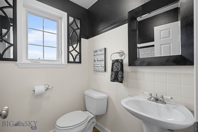605 E Cameron Bridge Rd, House other with 3 bedrooms, 3 bathrooms and null parking in Bozeman MT | Image 30