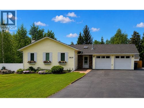 3819 Brentwood Pl, Prince George, BC, V2K3Y1 | Card Image
