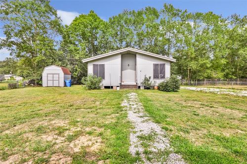 156 County Road 3251 W, Cleveland, TX, 77327-8318 | Card Image