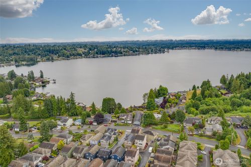 1227 93rd Dr Ne, Lake Stevens, WA, 98258-3415 | Card Image