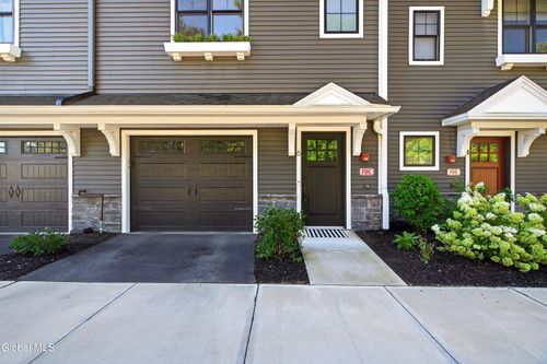 6 Whistler Ct, Saratoga Springs, NY, 12866-8446 | Card Image
