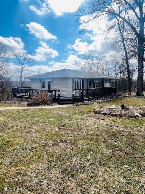 10296 Newkirk Rd, Big Prairie, OH, 44611-9702 | Card Image