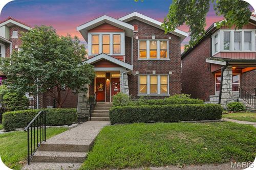 5004 Winona Ave, Saint Louis, MO, 63109-2456 | Card Image