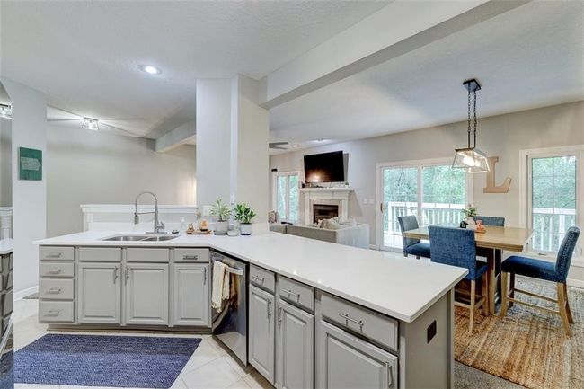 5C - 5583 Meredith Dr, Condo with 3 bedrooms, 3 bathrooms and null parking in Des Moines IA | Image 7
