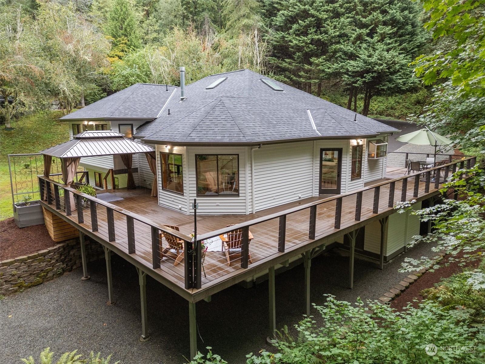 198th Ave, Issaquah, WA 98027