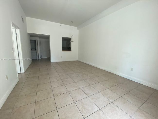 APT-812 - 1250 S Miami Ave, Condo with 1 bedrooms, 2 bathrooms and null parking in Miami FL | Image 6