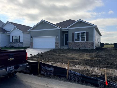 25255 W 177th Ter, Gardner, KS, 66030-2237 | Card Image