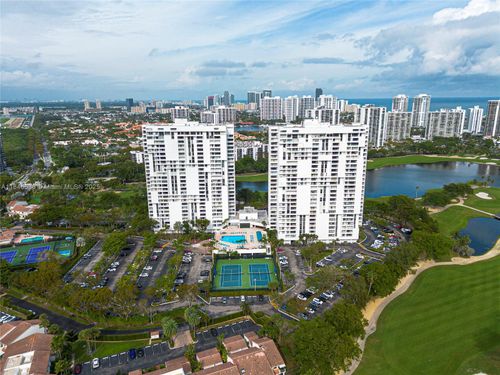 apt-818-20225 Ne 34th Ct, Aventura, FL, 33180-3304 | Card Image