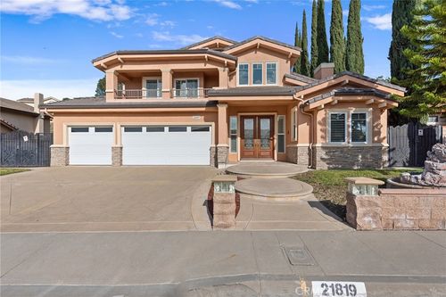 21819 E Chestnut Ct, Walnut, CA, 91789-1469 | Card Image