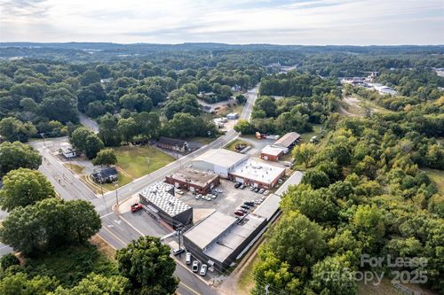 203 Old Charlotte Rd, Albemarle, NC, 28001-5734 | Card Image