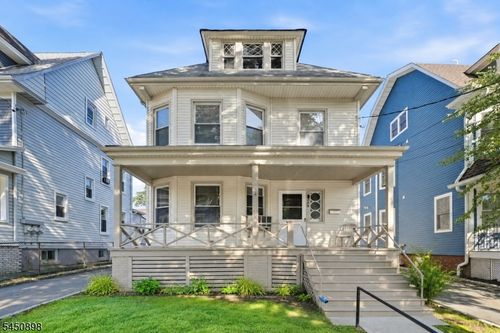 888 Lake St, Newark, NJ, 07104-2310 | Card Image