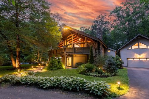 124 Goodhue Rd, Derry, NH, 03038-6028 | Card Image