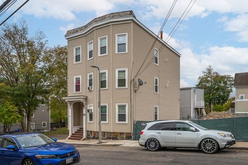 27 Julian St, Boston, MA, 02125-4684 | Card Image