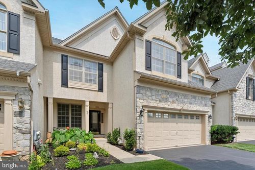 45 Penn Crossing Dr, EAST NORRITON, PA, 19401-2001 | Card Image