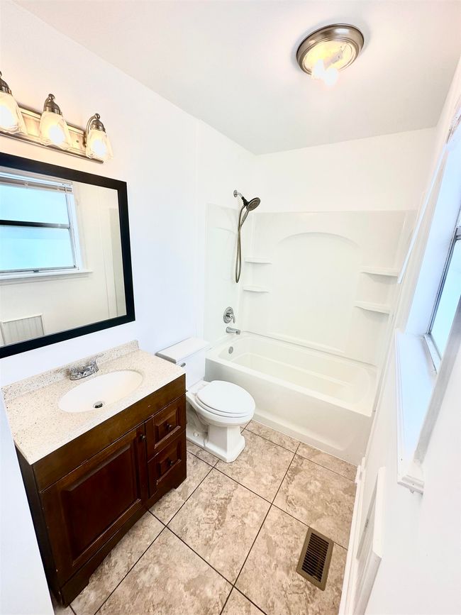 24118 Lone Star Rd, House other with 3 bedrooms, 2 bathrooms and null parking in Tallahassee FL | Image 22