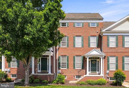 86-3050 Dorchester St E, FURLONG, PA, 18925-1554 | Card Image