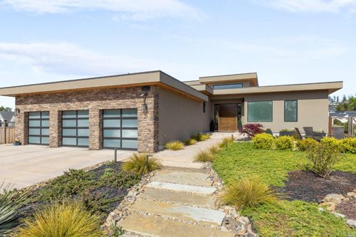3754 Saint Andrews Drive, Santa Rosa, CA, 95403 | Card Image