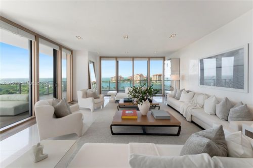 apt-901-800 S Pointe Dr, Miami Beach, FL, 33139-7169 | Card Image