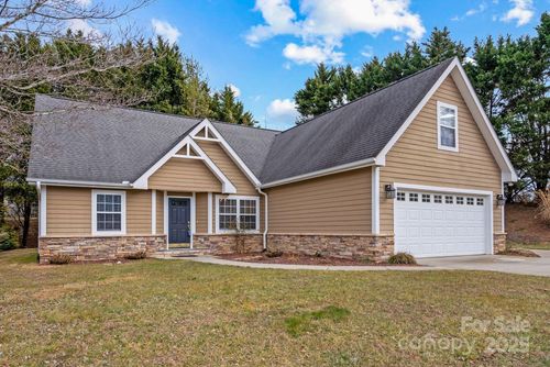 10 Grove End Rd, Fletcher, NC, 28732-8336 | Card Image