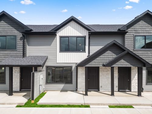 610 Ne Winding Trail Dr, Ankeny, IA, 50021 | Card Image