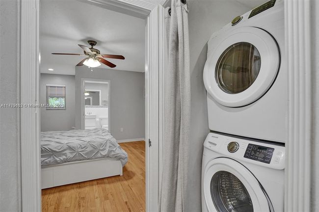 2462 Sw 22 Nd Ter, House other with 3 bedrooms, 2 bathrooms and null parking in Miami FL | Image 24