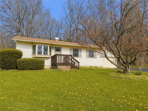 126 Donovan Dr, Horseheads, NY, 14845-9078 | Card Image