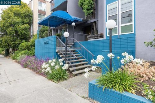23-3945 Harrison St, Oakland, CA, 94611-4530 | Card Image