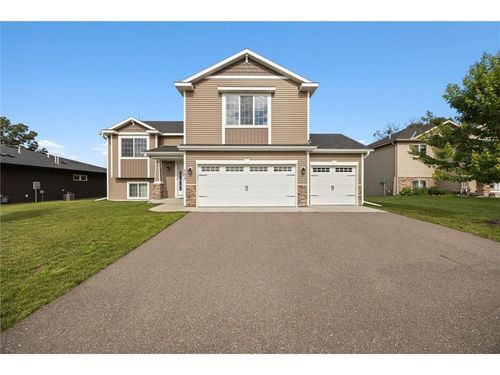 303 29th Ave Se, Saint Cloud, MN, 56304-5001 | Card Image