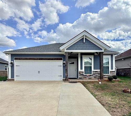 733 Kobus St, Bowling Green, KY, 42104-7773 | Card Image