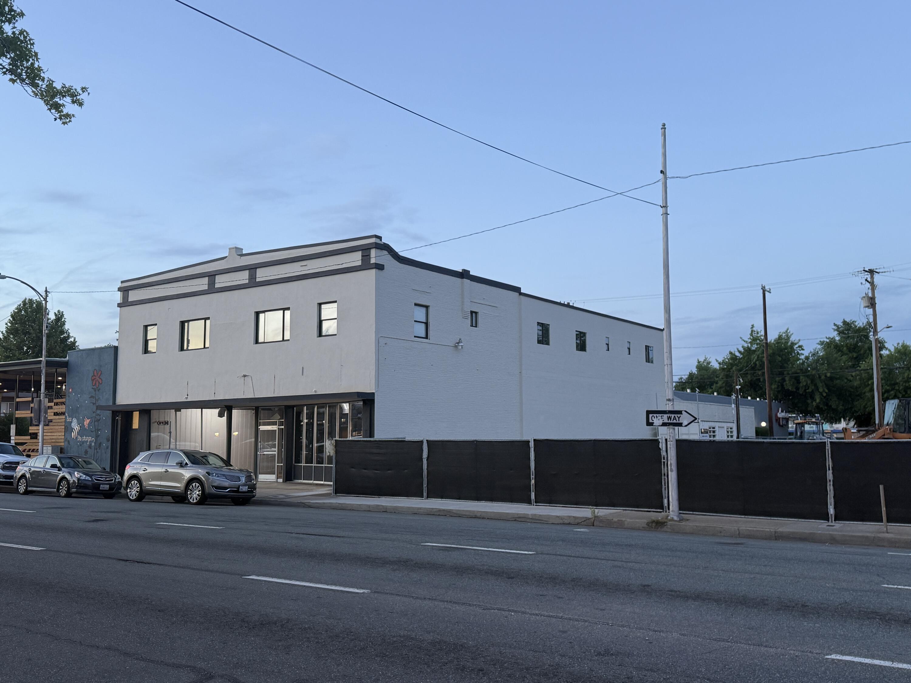 Commercial Lease in Redding