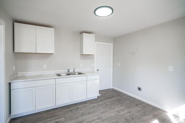 2217 W Marquette St, House other with 2 bedrooms, 1 bathrooms and null parking in Peoria IL | Image 11