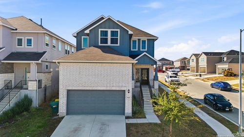 9102 Devils Riv, Converse, TX, 78109-3841 | Card Image