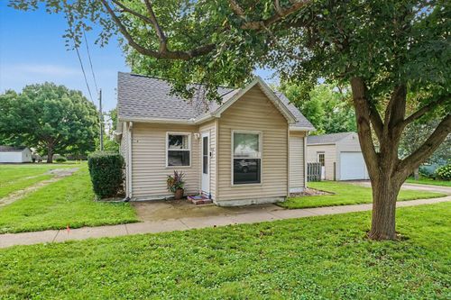 206 S Main Street, St. Joseph, IL, 61873 | Card Image