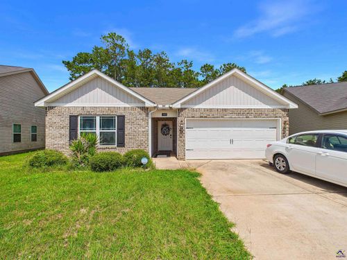 140 Sourwood Ln, Warner Robins, GA, 31093-8970 | Card Image