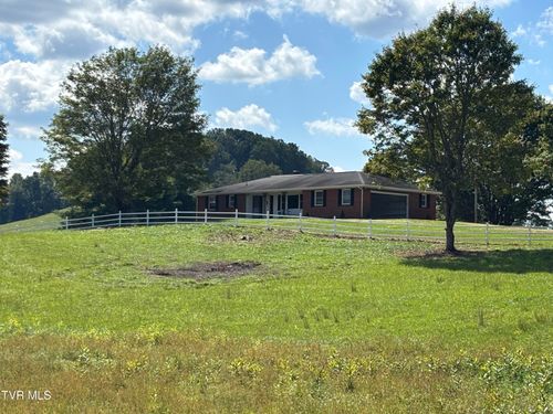1691 Jenkins Hollow Rd, Mountain City, TN, 37683-4057 | Card Image