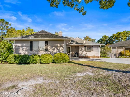 2002 Colony Plz, Jacksonville, NC, 28546-1607 | Card Image