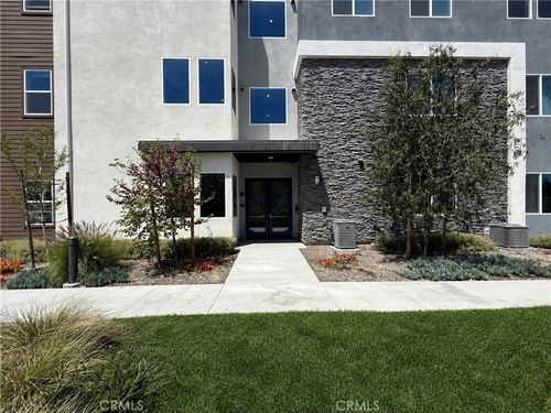 107 Sash, Irvine, CA, 92618-1456 | Card Image