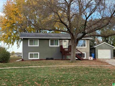 1108 Rice Dr., House other with 4 bedrooms, 2 bathrooms and null parking in Vermillion SD | Image 1