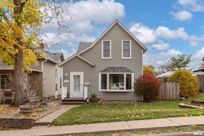 3107 Fairview Street, House other with 3 bedrooms, 1 bathrooms and null parking in Davenport IA | Image 1