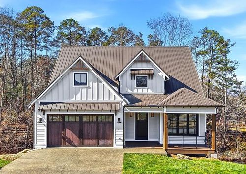 202 Westridge Farm Rd, Asheville, NC, 28804-0137 | Card Image