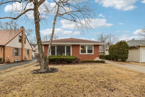 124 Harlem Ave, Glenview, IL, 60025-5046 | Card Image