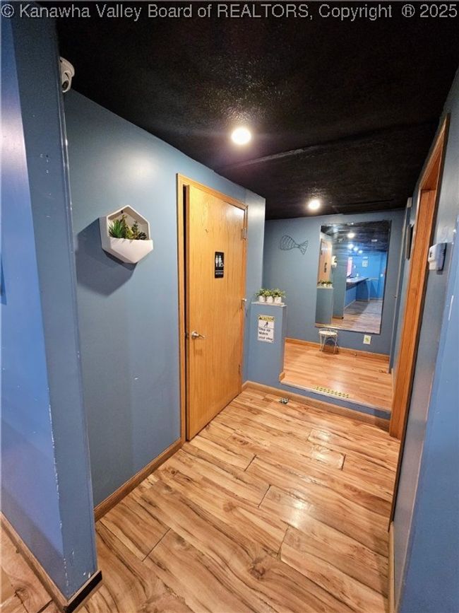 610 Cross Lanes Dr, Home with 0 bedrooms, 0 bathrooms and null parking in Nitro WV | Image 13